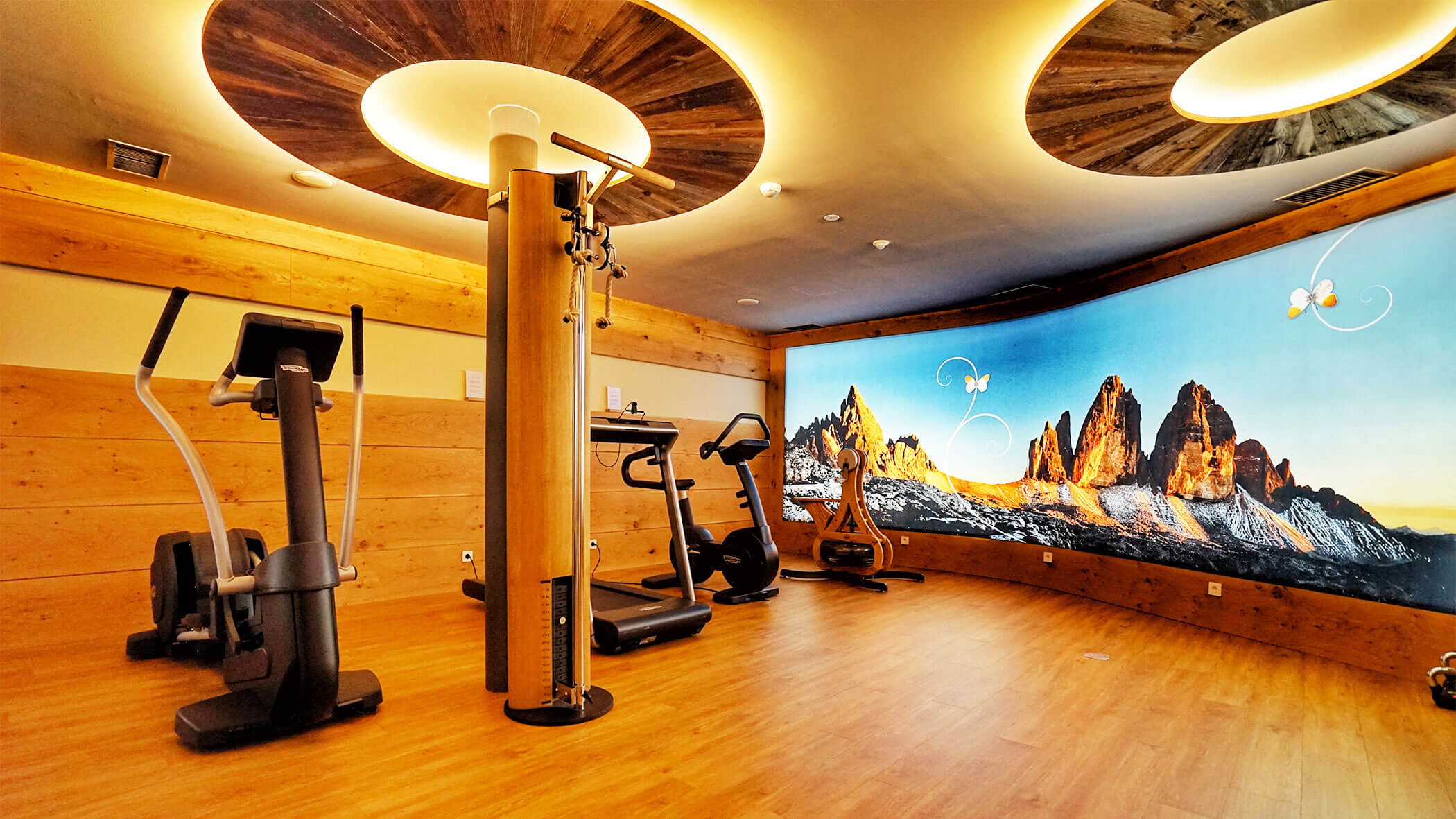 Sala fitness - Hotel Mirabell Dolomites 5 stelle a Valdaora