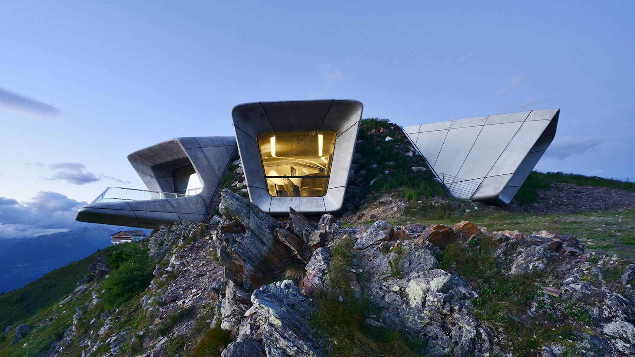 MMM Corones - Hotel Mirabell Dolomites 5 star in Valdaora