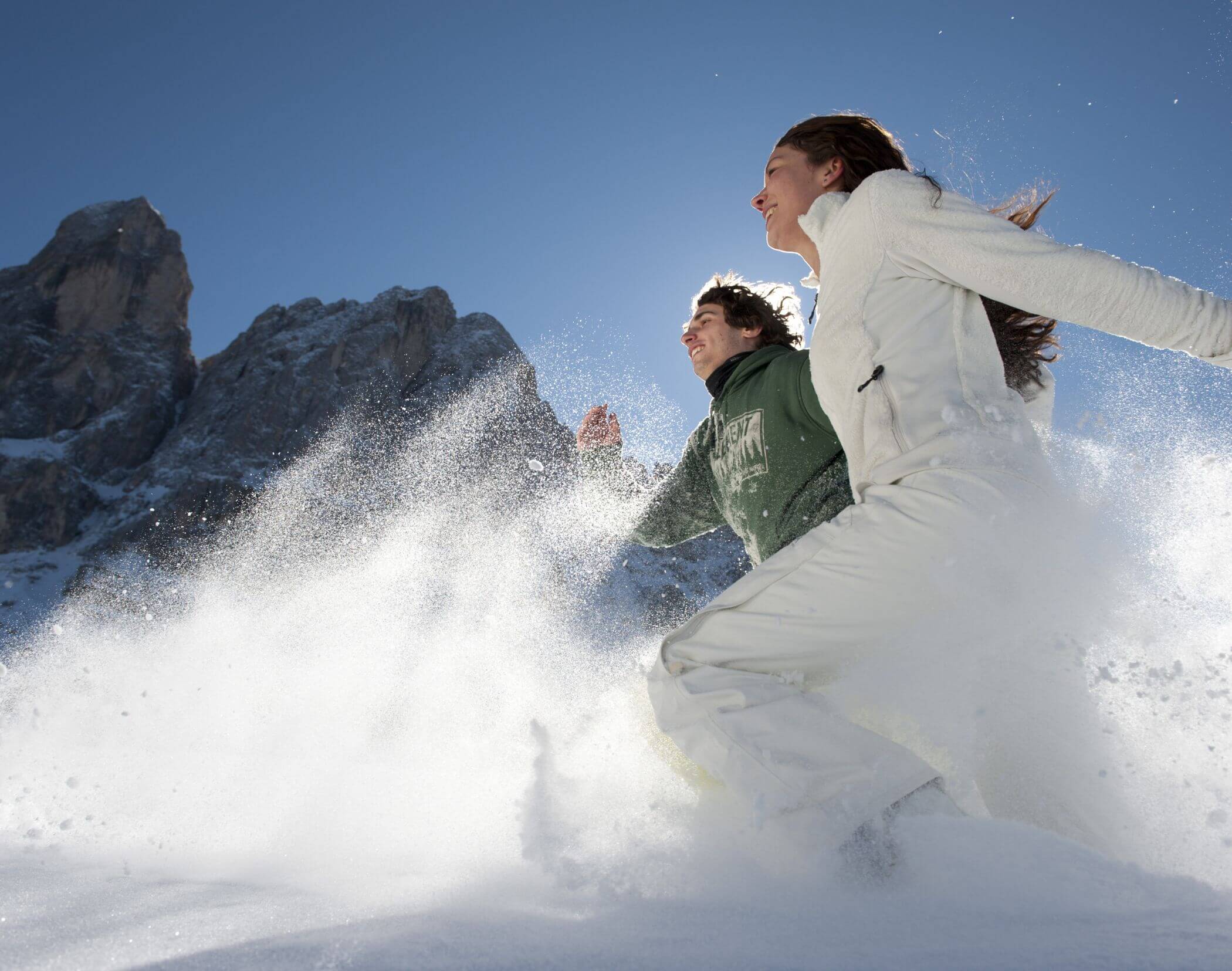 Spaß im Schnee - Skitour & Schneeschuhe - 5 Sterne Hotel Mirabell Dolomites in Olang