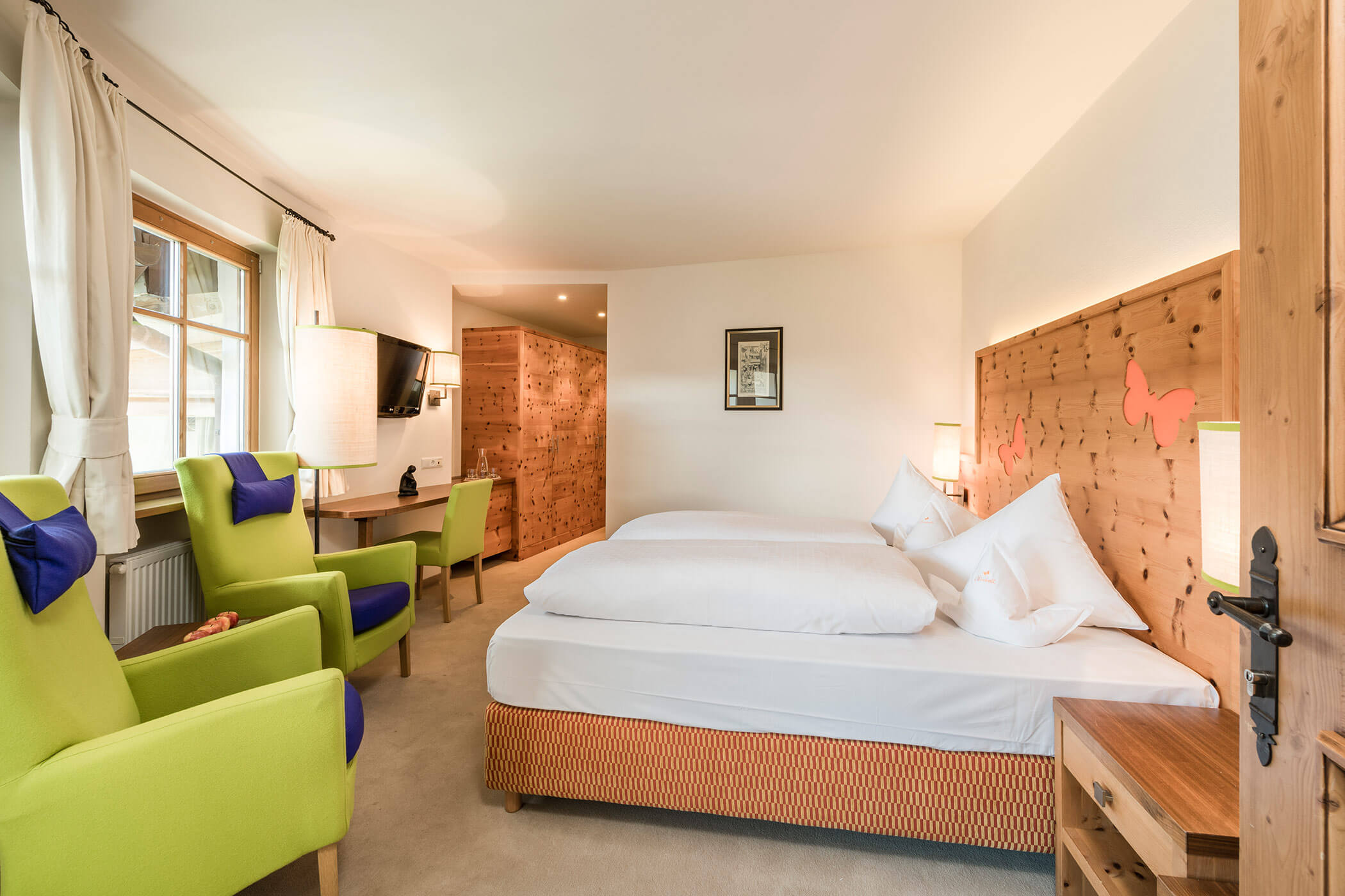 Schlafzimmer - Zimmer Morgentau - 5 Sterne Hotel Mirabell Dolomites in Olang